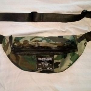 True Relgion bag